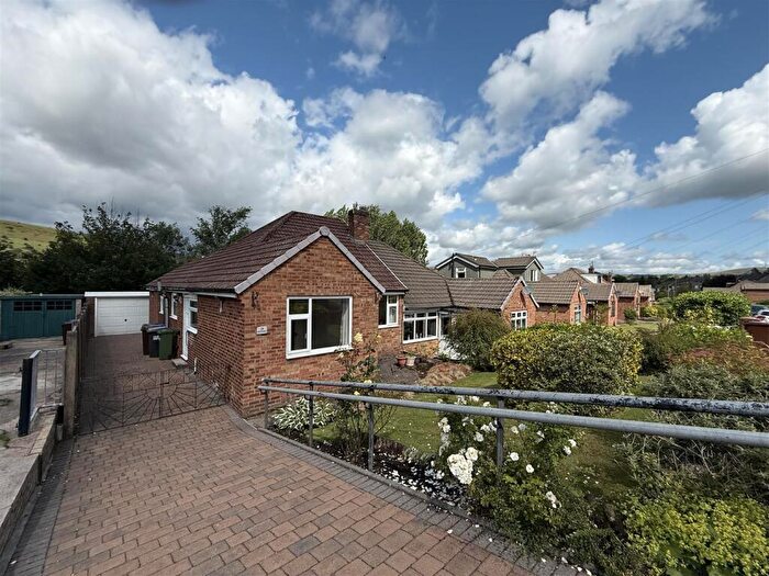 3 Bedroom Semi-Detached Bungalow For Sale In Regent Drive, Mossley, OL5