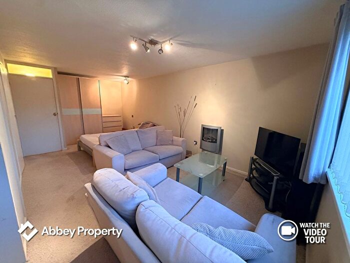 1 Bedroom Flat To Rent In Handcross Road, Luton, LU2