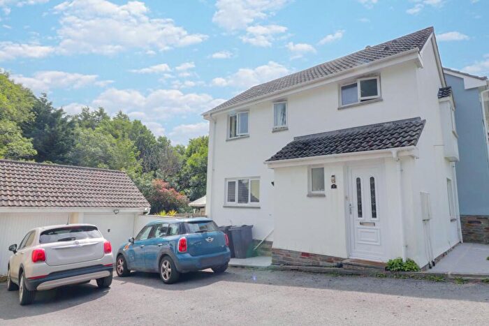 3 Bedroom End Of Terrace House For Sale In Langleigh Park, Ilfracombe, Devon, EX34