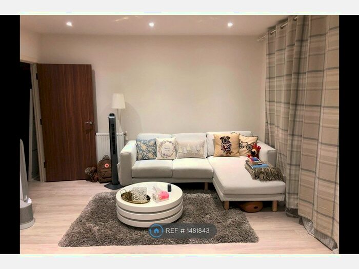 1 Bedroom Flat To Rent In Greenshank House, London, NW9