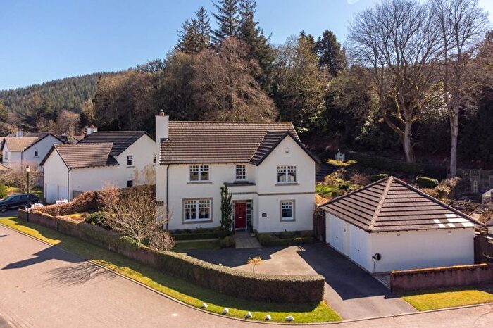 5 Bedroom Detached House For Sale In Craigmyle Park, Peel, Clovenfords, Selkirkshire, TD1