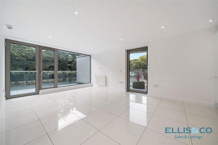 2 Bedroom Flat To Rent In Crane Heights, Waterside Way, London, N17