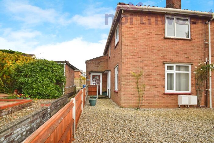 2 Bedroom Maisonette To Rent In Barnesdale Road, Tuckswood, Norwich, NR4