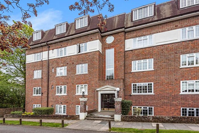 3 Bedroom Flat For Sale In Sudbury Hill, Harrow On Hill, HA1