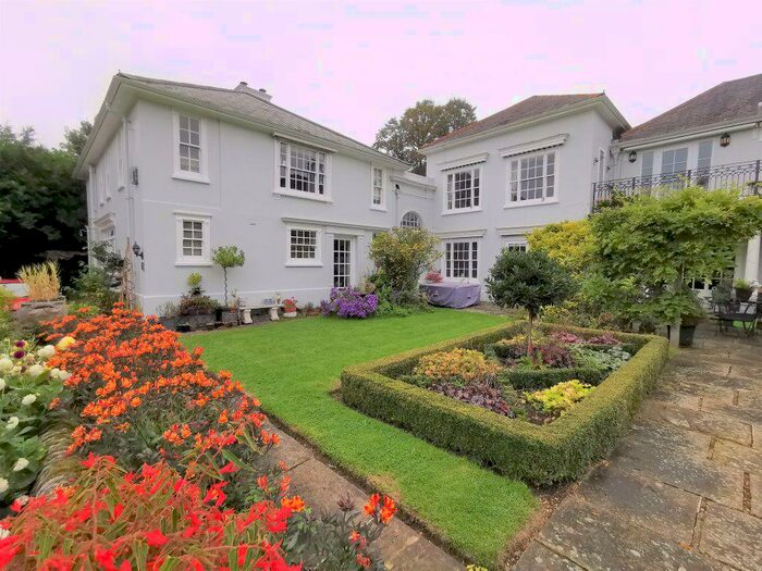 2 Bedroom Property To Rent In Campions, Harlow, Essex, CM17