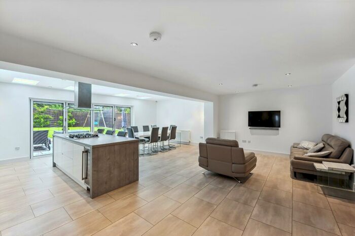 4 Bedroom Detached House For Sale In James Smith Road, Deanston, Doune, Stirling, FK16