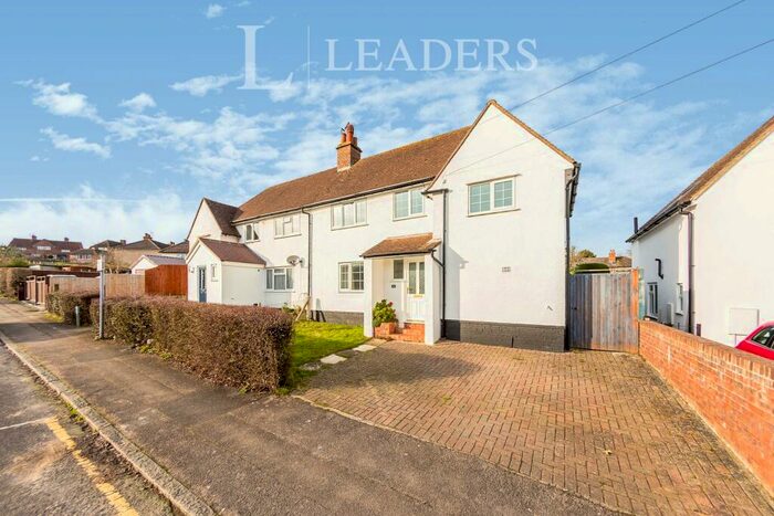 2 Bedroom Semi-Detached House To Rent In Guildford Park Area, GU2