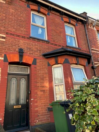 4 Bedroom Terraced House To Rent In Pinhoe Road, Exeter EX4