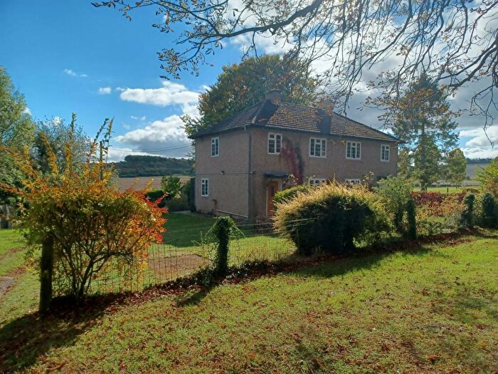 3 Bedroom Semi-Detached House To Rent In Snoddington Down Farm Cottages, SP9