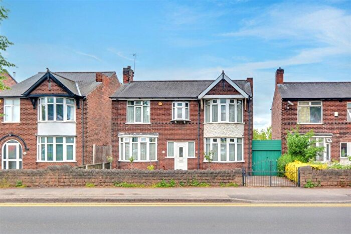 3 Bedroom Detached House For Sale In Valley Road, Nottingham, NG5