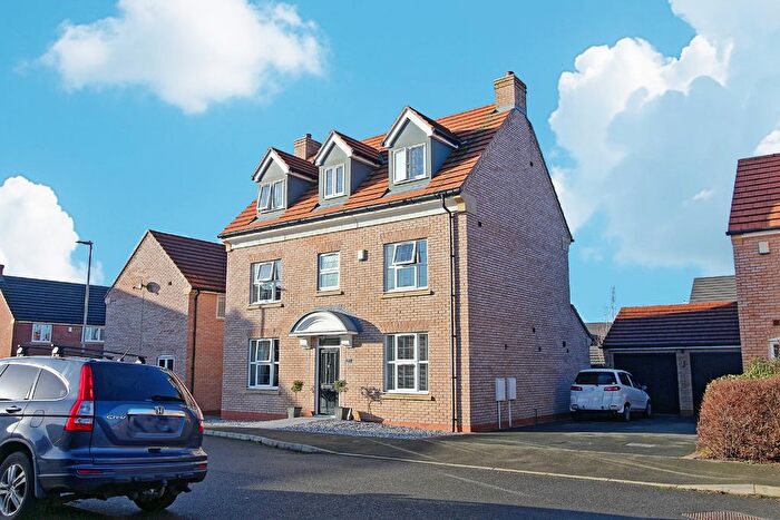 5 Bedroom Detached House For Sale In Windsor Way, Broughton Astley, LE9