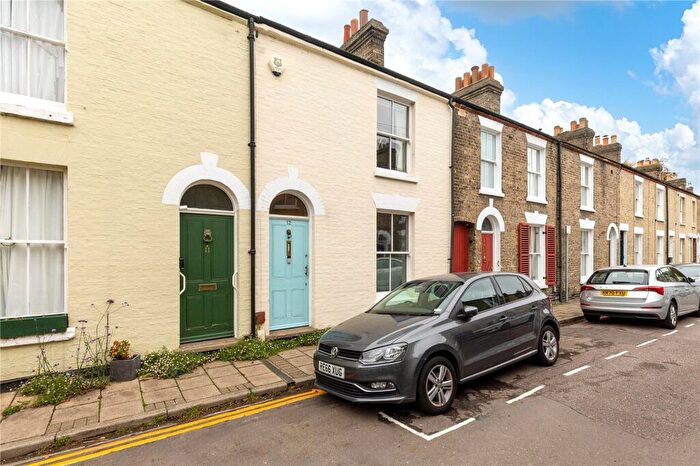 3 Bedroom Terraced House For Sale In Perowne Street, Cambridge, Cambridgeshire, CB1