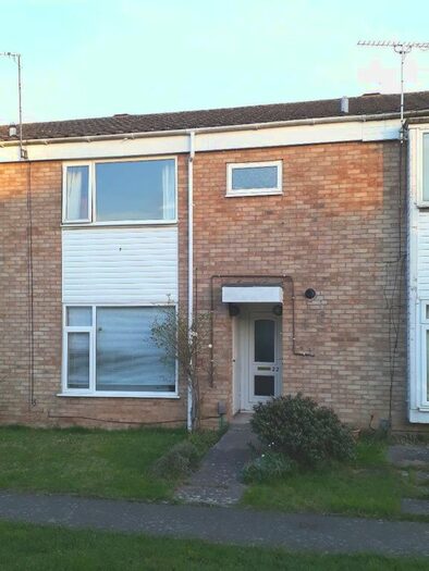 3 Bedroom Terraced House To Rent In Solway Close, Leamington Spa, CV31