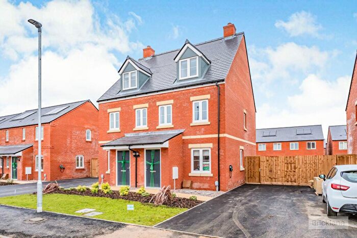 3 Bedroom House To Rent In Ladybird Way, Rothwell, Kettering, NN14