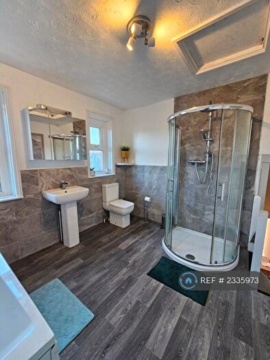 5 Bedroom Terraced House To Rent In High Street, Wyke Regis, Weymouth, DT4