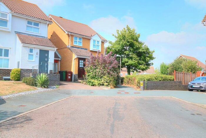 3 Bedroom Detached House To Rent In Cairngorm Close, Eastbourne, BN23
