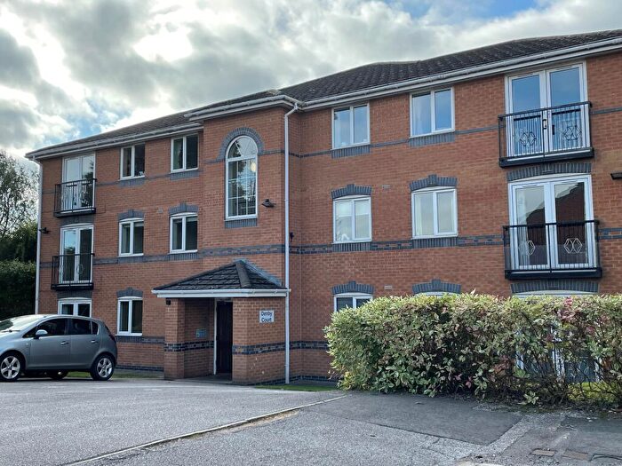 2 Bedroom Flat To Rent In Denby Court, NG4