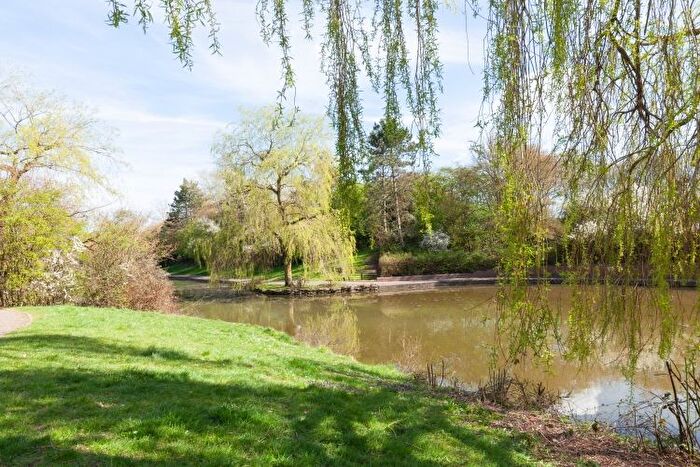 2 Bedroom Terraced House To Rent In Avocet Way, Bicester, OX26