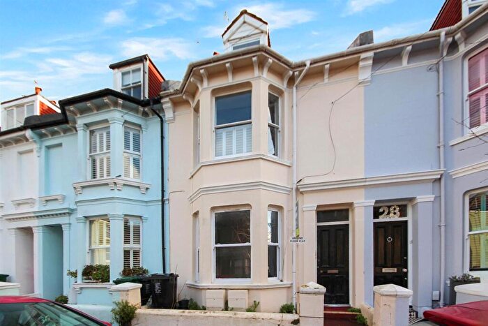 1 Bedroom Flat To Rent In Warleigh Road, Preston Circus, Brighton, BN1