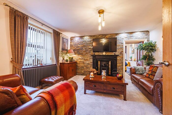 6 Bedroom Detached House For Sale In Spittal, Haverfordwest, SA62