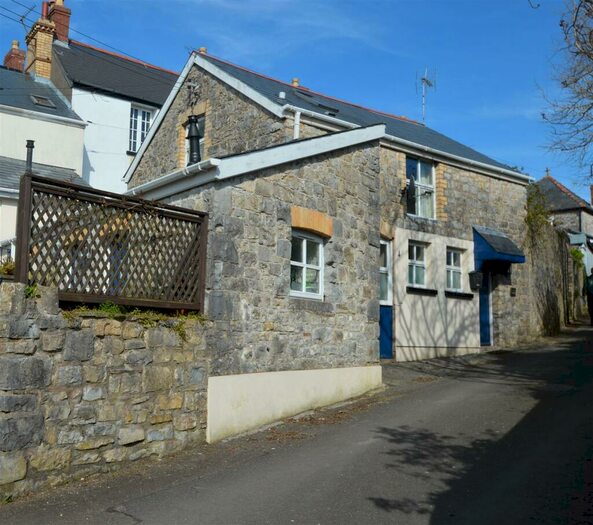 2 Bedroom Cottage To Rent In Y Pob Ty, Burial Lane, Llantwit Major, Vale Of Glamorgan, CF61