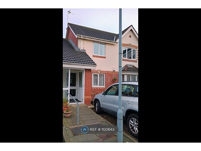 1 Bedroom Flat To Rent In Hamilton Court, Blackpool, FY1