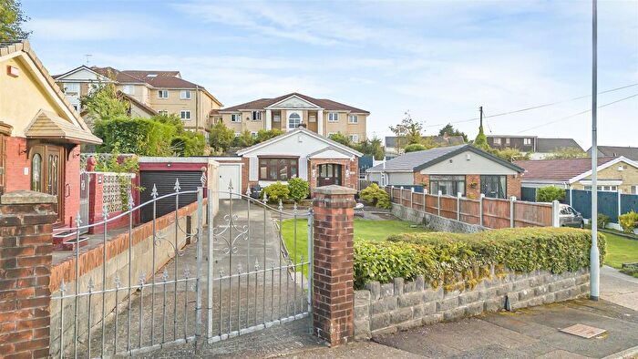 3 Bedroom Detached Bungalow For Sale In Heol Pen Tir Garw, Penlan, Swansea, SA5