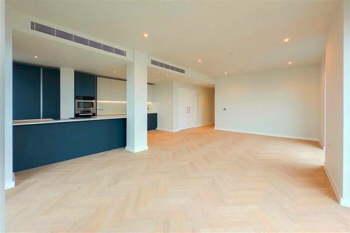 3 Bedroom Flat To Rent In Meadowlark House, Moorhen Drive, NW9