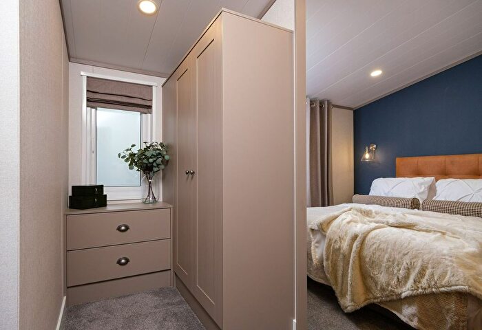 2 Bedroom Lodge For Sale In Old Malton Road, Staxton, Scarborough, YO12