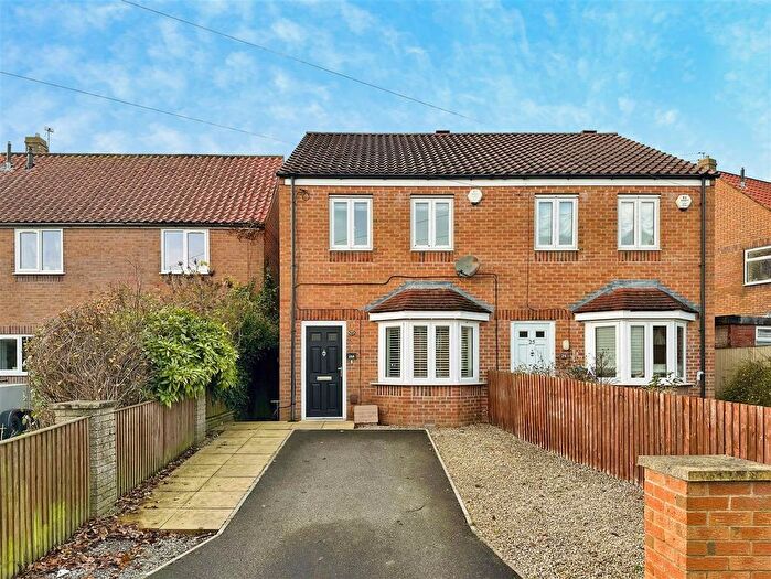 3 Bedroom Semi-Detached House For Sale In Galtres Drive, Easingwold, York, YO61