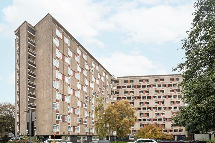 1 Bedroom Flat For Sale In Diss Street, Columbia Road, London, E2