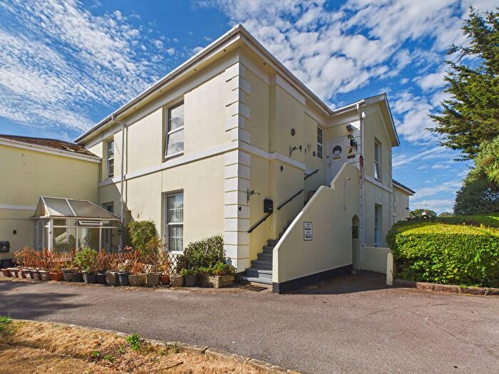 2 Bedroom Flat For Sale In York Road, Babbacombe, Torquay, TQ1