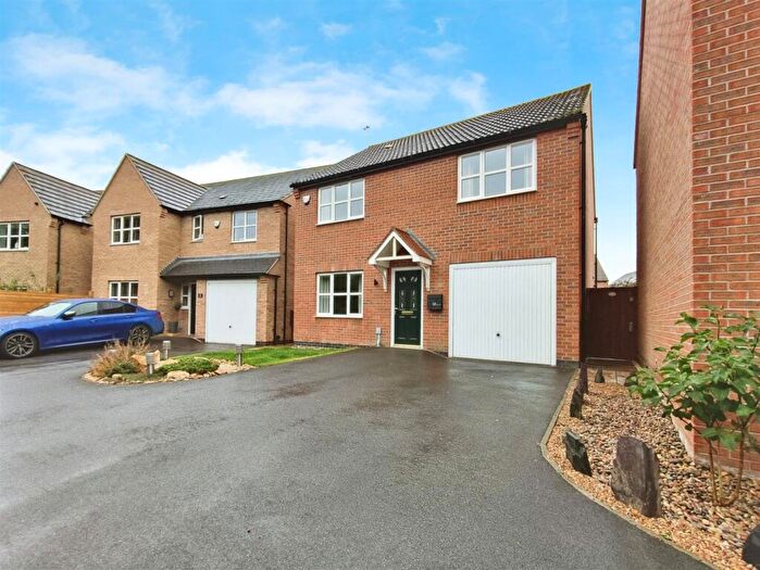 4 Bedroom Detached House For Sale In Reef Close, Warsop, Mansfield, NG20