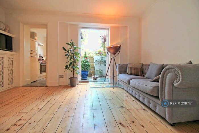 1 Bedroom Flat To Rent In King Edwards Road, London, E9