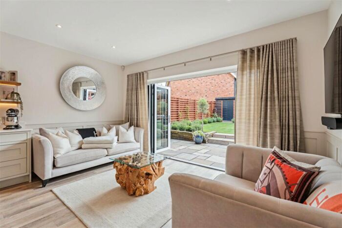4 Bedroom Detached House For Sale In The Old Brickyard, Whitchurch, HP22