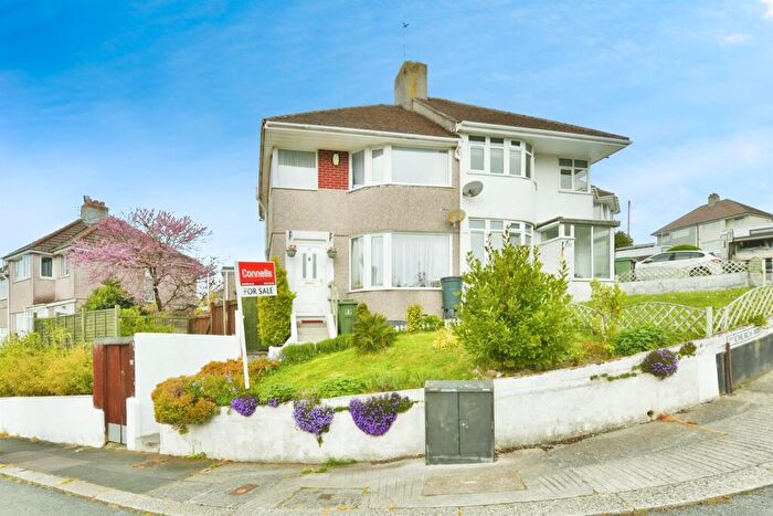 3 Bedroom Semi-Detached House For Sale In Bridwell Road, Plymouth, PL5