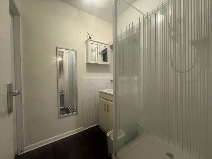 1 Bedroom Maisonette To Rent In St. Johns Road, Crawley, West Sussex, RH11