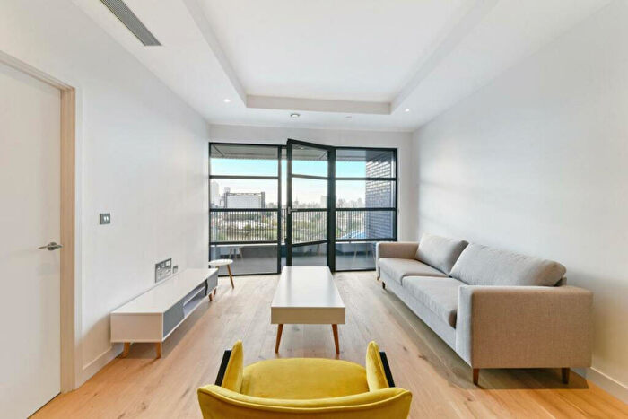 1 Bedroom Apartment To Rent In Bridgewater House, London City Island, E14