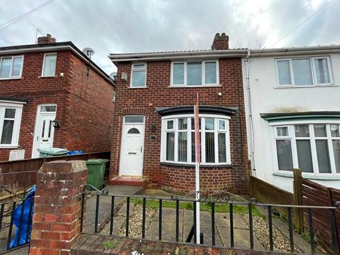 2 Bedroom Semi Detached House To Rent In Swinburn Road, Stockton-On-Tees, TS20