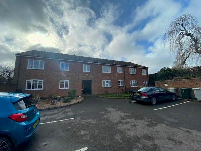 1 Bedroom Flat To Rent In Spring Court, Louth, LN11