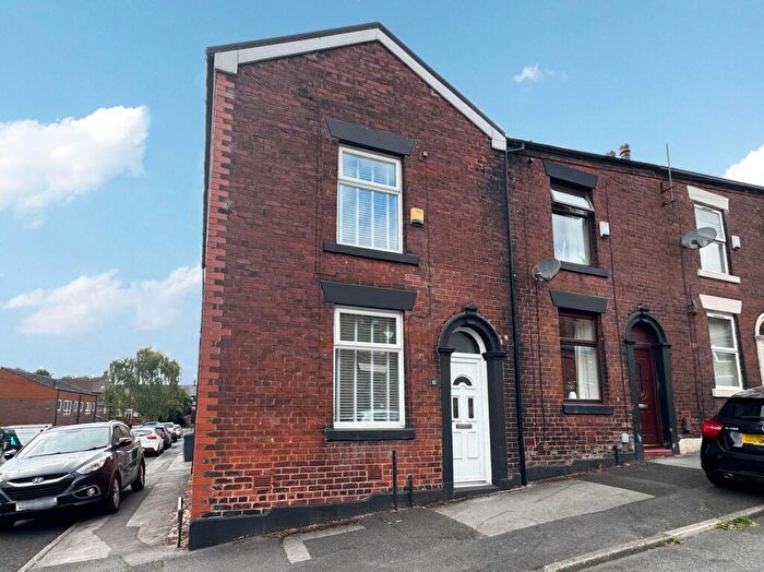 2 Bedroom End Of Terrace House For Sale In Charles Street, Royton, Oldham, OL2
