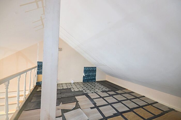 1 Bedroom Flat For Sale In Endsleigh Road, London, W13