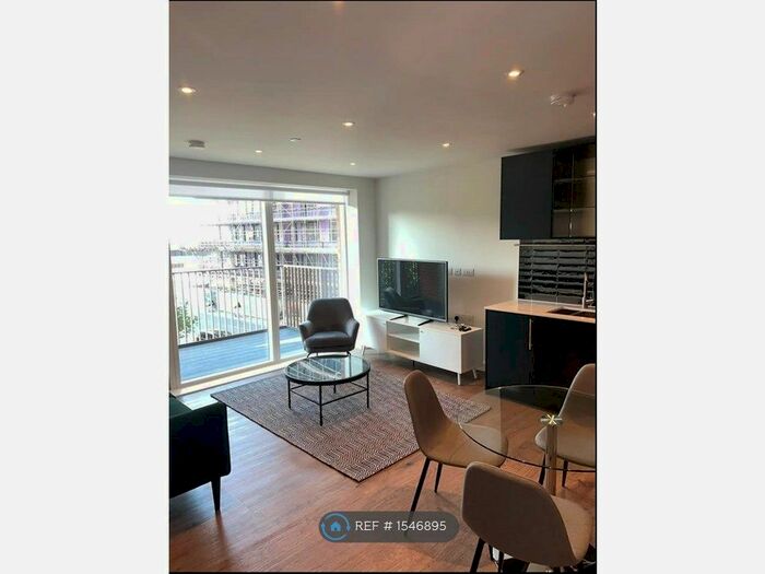 1 Bedroom Flat To Rent In George Hudson Tower, London, E15