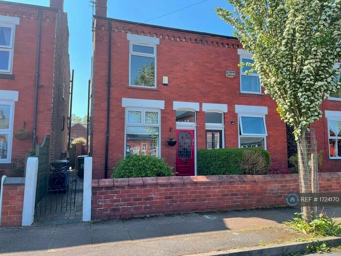 2 Bedroom Semi-Detached House To Rent In Madras Road, Stockport, SK3