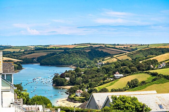 3 Bedroom Maisonette For Sale In Devon Road, Salcombe, TQ8