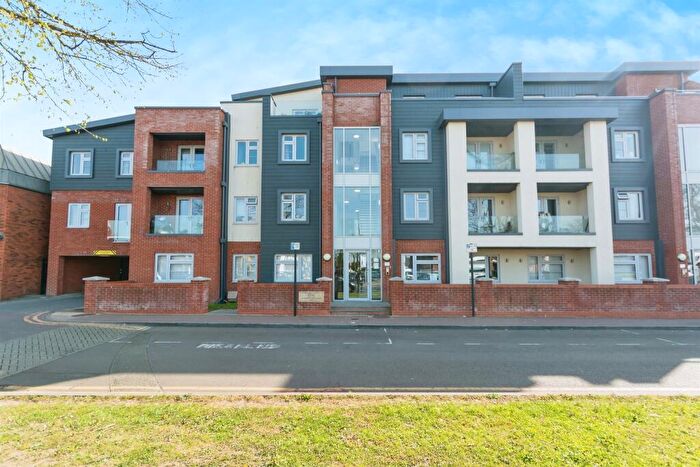2 Bedroom Apartment For Sale In Stratford Road, Shirley, Solihull, B90