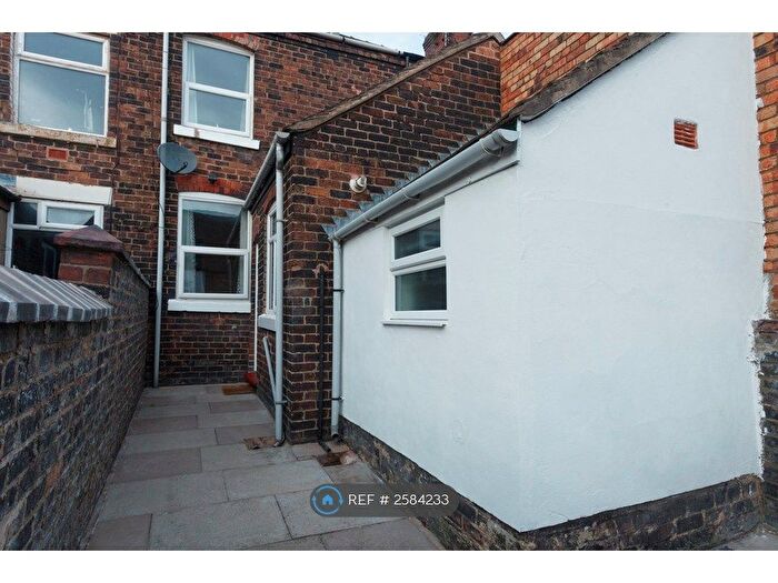 2 Bedroom Terraced House To Rent In Hillary Street, Stoke-On-Trent, ST6