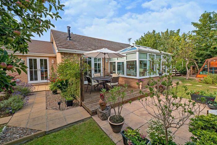 3 Bedroom Bungalow For Sale In Hilston Road, Roos, Hull, East Yorkshire, HU12