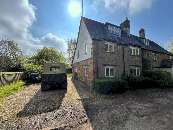 3 Bedroom Cottage To Rent In White Cottages, Nether Worton, Oxon, OX7