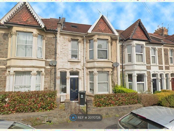 6 Bedroom Terraced House To Rent In Fishponds, Bristol, BS16